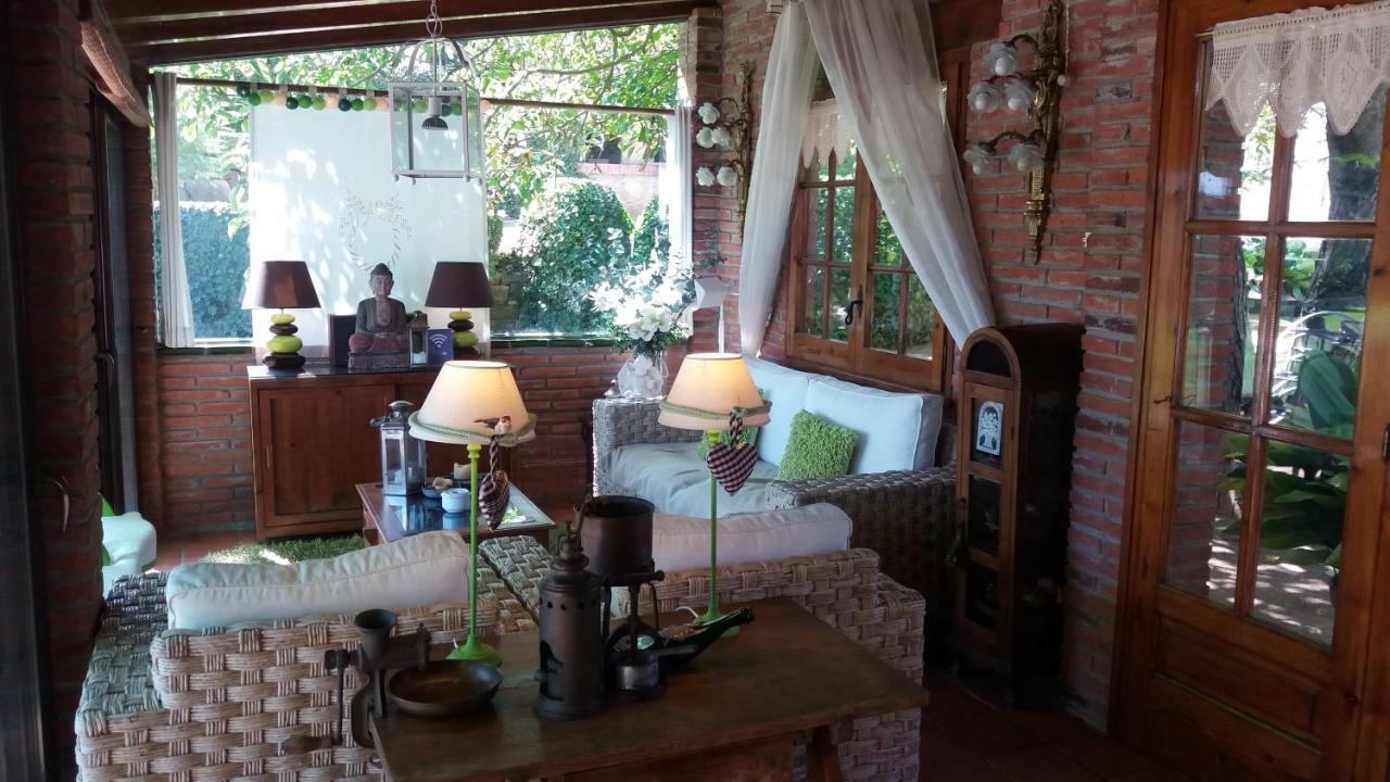 Villa El Mirador y El Nogal Capellades Exterior foto